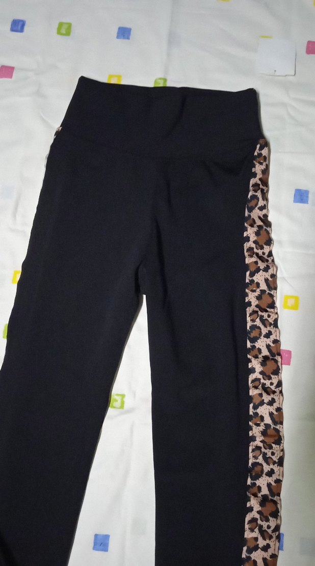 Leopar Desenli Siyah Kadın Tayt - Görsel 5