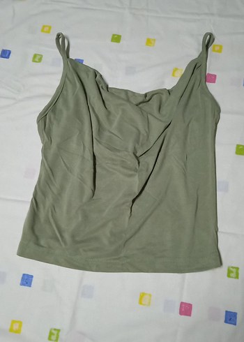 Kadın Haki Kolsuz Fitted Atlet - Görsel 2