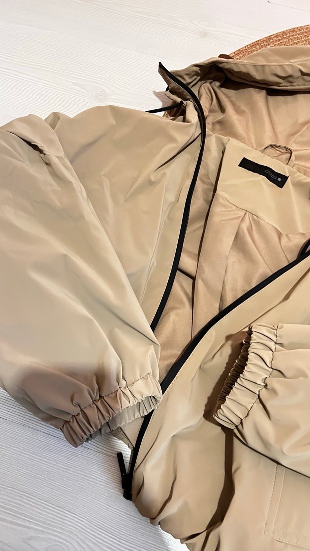 Bej Zara  kadın yağmurluk - Görsel 2