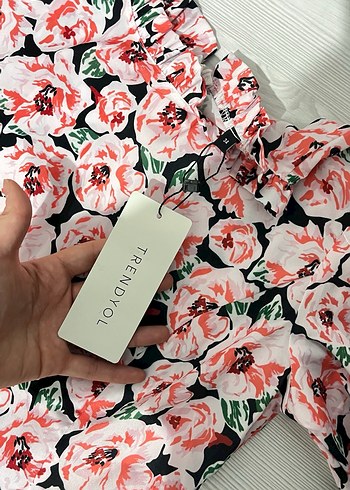 Pembe Çiçek Desenli Mini Elbise - Görsel 2