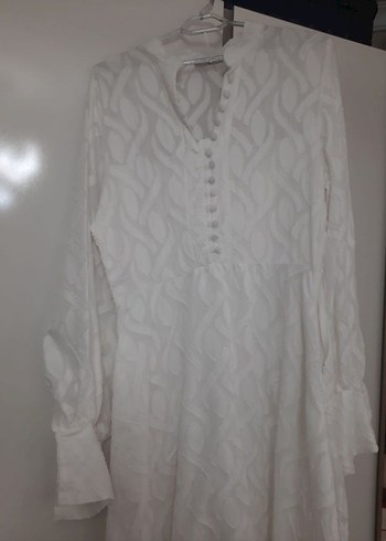 Beyaz Uzun Kollu Elbise - Görsel 4