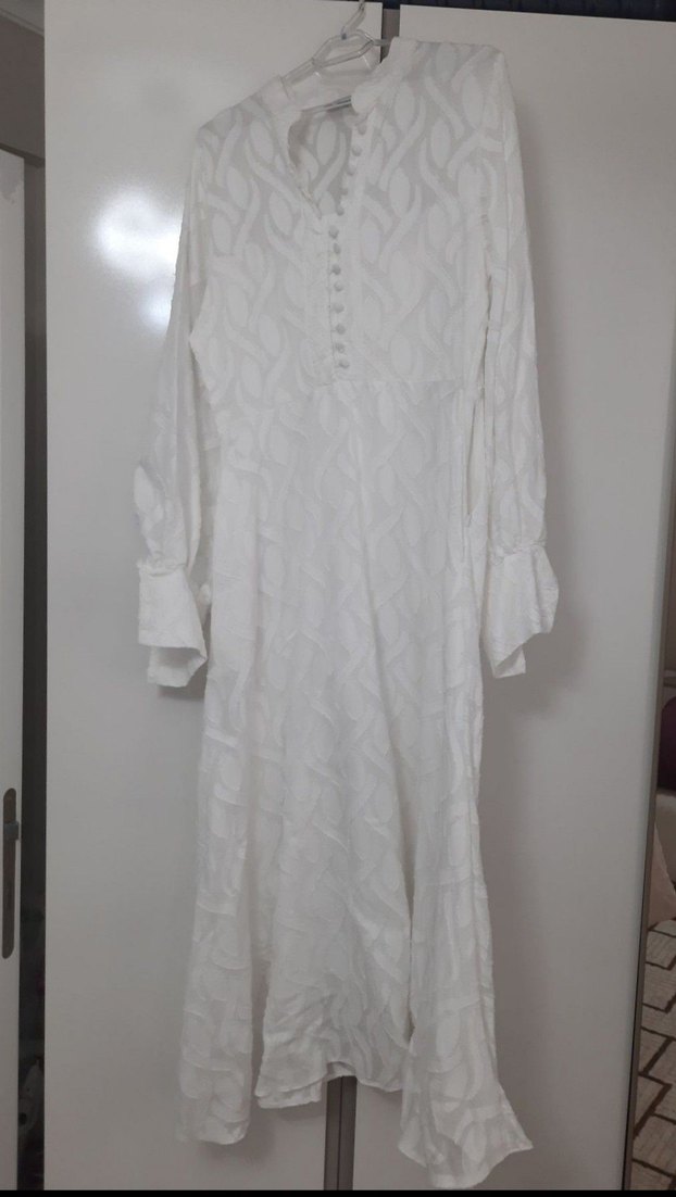 Beyaz Uzun Kollu Elbise - Görsel 2