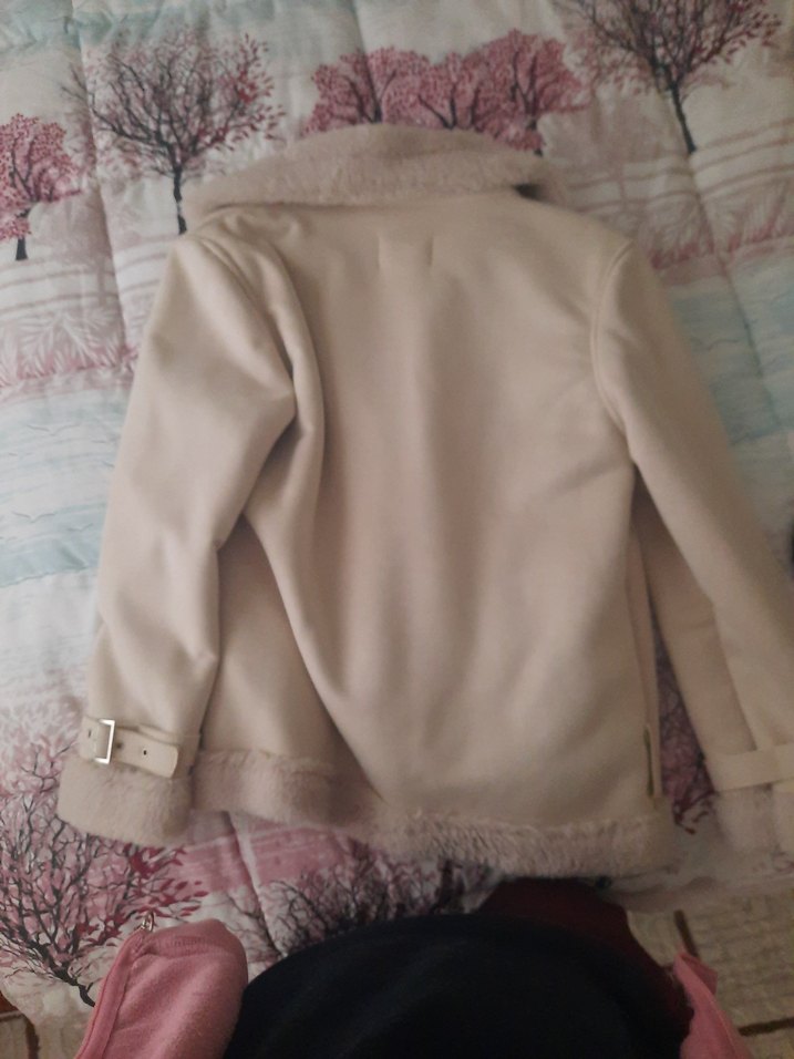 Bej Kadın Kürklü Rahat Ceket - Görsel 3