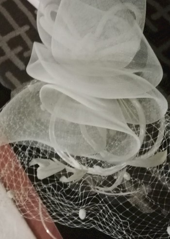 Beyaz Dantel Avant-Garde Gelin Şapkası - Görsel 3