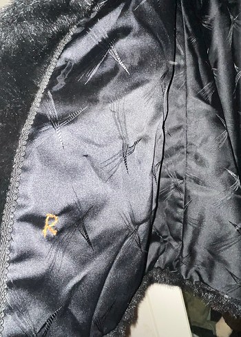 Siyah Kadın Kürk Detaylı Kaban - Görsel 5