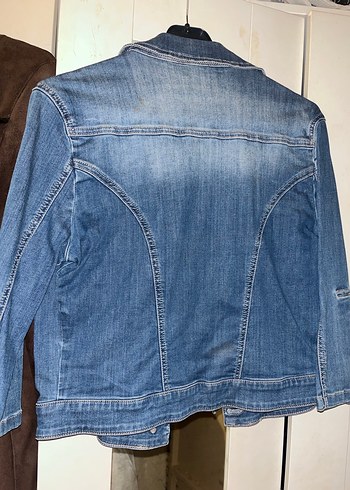 Düğmeli Mavi Kadın Kot Ceket - Görsel 3