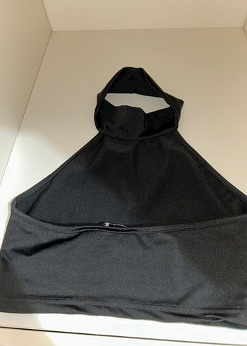 Siyah Yüksek Yakalı Kadın Crop Top - Görsel 4