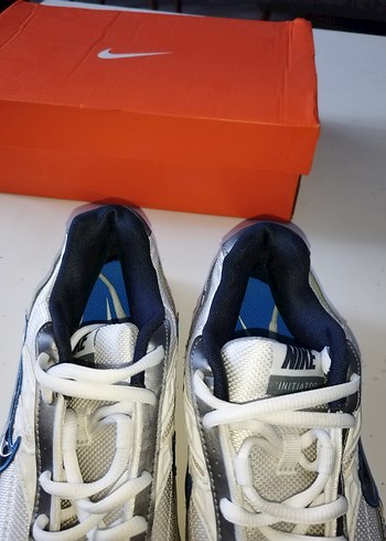 Nike initiator Beyaz Gri Bağcıklı Spor Ayakkabı - Görsel 3