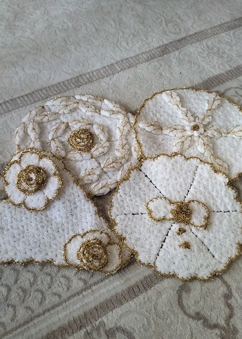 çeyizlik lif yeni yapıldı 4 parça fiyatıdır