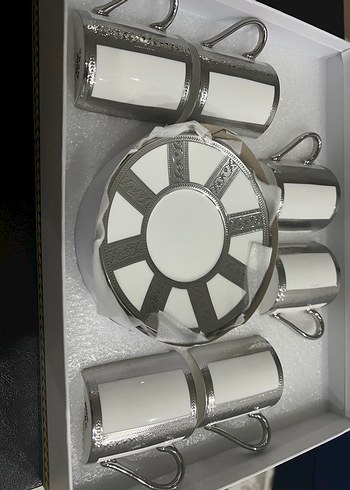 Beyaz ve gri, 6'lı fincan seti ve tabak - Görsel 2