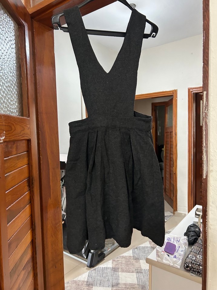 Düğmeli Siyah V Yaka Triko Elbise - Görsel 3