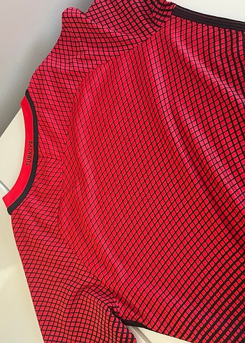 Kırmızı Erkek Bisiklet Yaka Baskılı Tişört - Görsel 4