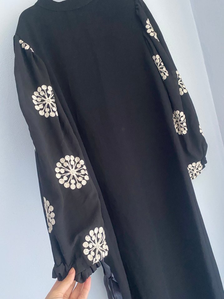 Boncuk İşlemeli Siyah Uzun Elbise - Görsel 3