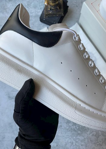 Alexander Mcqueen
36/45 arası - Görsel 6