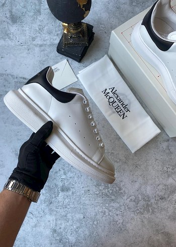 Alexander Mcqueen
36/45 arası - Görsel 5