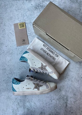 Golden Goose Deluxe 39