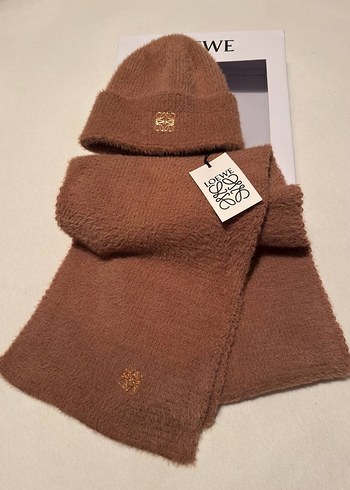 Pembe Örgü Kadın Bere ve Atkı Seti - Görsel 11