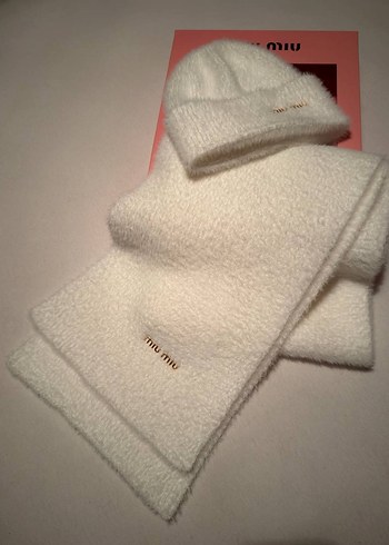 Pembe Örgü Kadın Bere ve Atkı Seti - Görsel 2