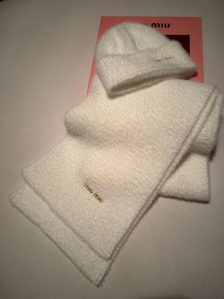 Pembe Örgü Kadın Bere ve Atkı Seti - Görsel 2