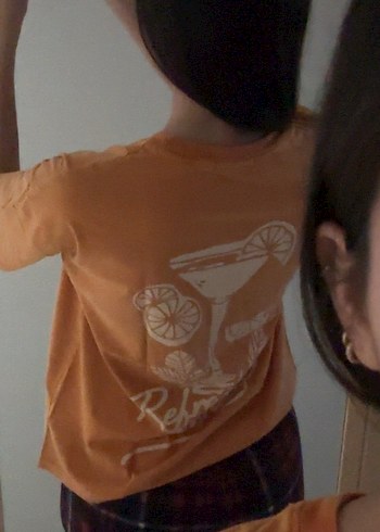 Turuncu Baskılı Kadın Tişört - Görsel 4