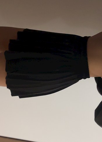 siyah renk etek gorunumlu sort etek - Görsel 2