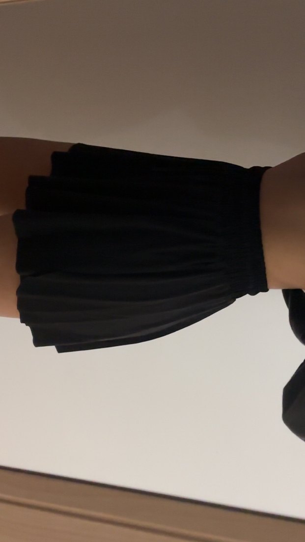 siyah renk etek gorunumlu sort etek - Görsel 2