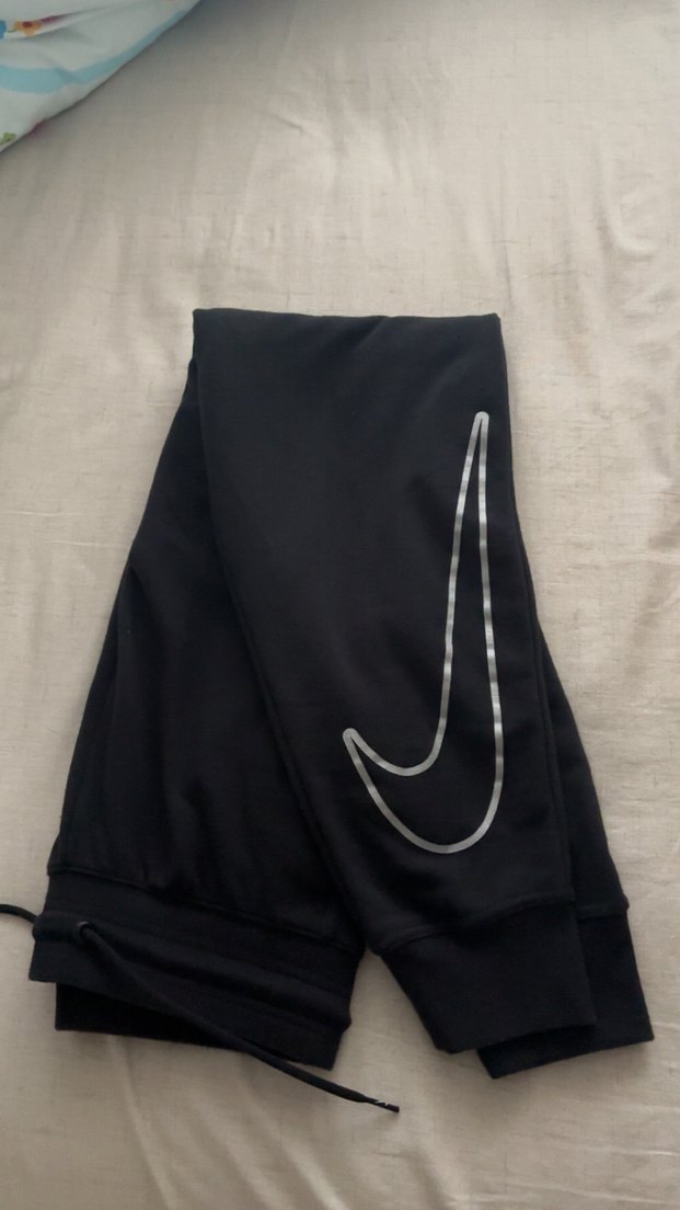 Siyah Rahat Kesim Kadın Eşofman Altı - Görsel 4