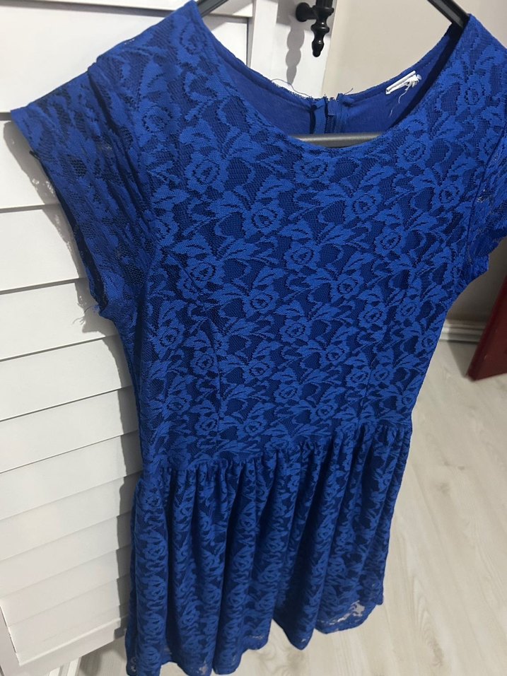 Dantel Detaylı Koyu Mavi Midi Elbise - Görsel 3