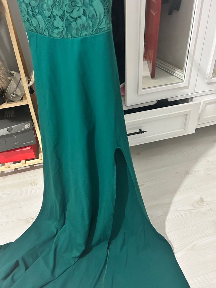 Koyu Yeşil İşlemeli Uzun Abiye Elbise - Görsel 2