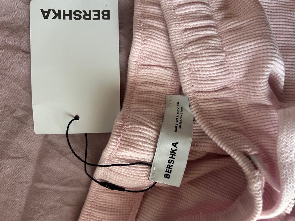 Bershka Pembe Kadın Mini Şort - Görsel 2