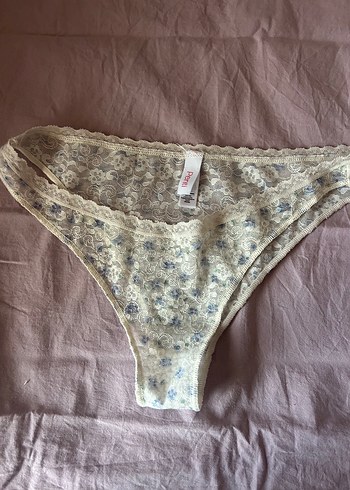 Penti Çiçekli Brazilian Külot - Görsel 2