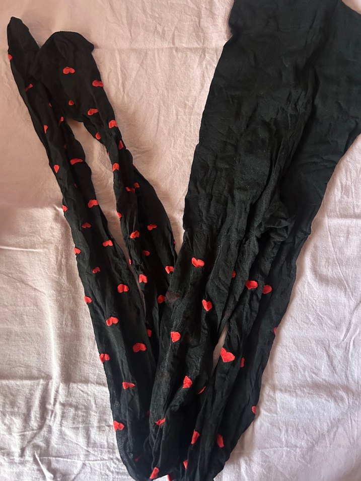 Penti Kırmızı Kalp Desenli Külotlu Çorap - Görsel 2