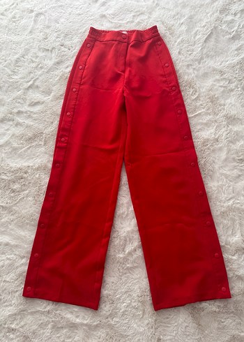 Düğmeli Kırmızı Uzun pantolon - Görsel 2