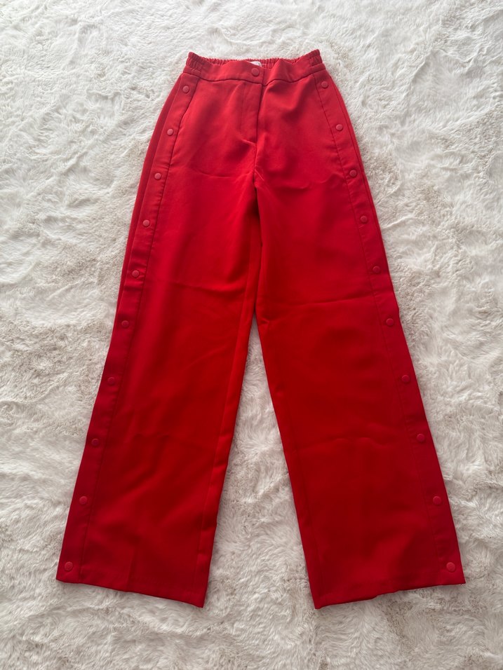 Düğmeli Kırmızı Uzun pantolon - Görsel 2