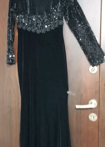 Tesettür Abiye
Uzun Kollu Siyah payet İşlemeli kadife - Görsel 2