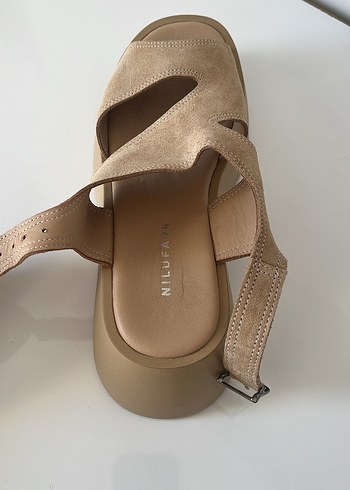 Bej Süet Kadın Dolgu Topuklu Sandalet - Görsel 5