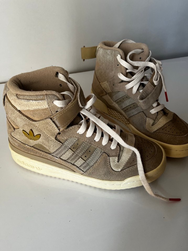 Adidas Bej Süet Bağcıklı Kadın Spor Ayakkabı - Görsel 3