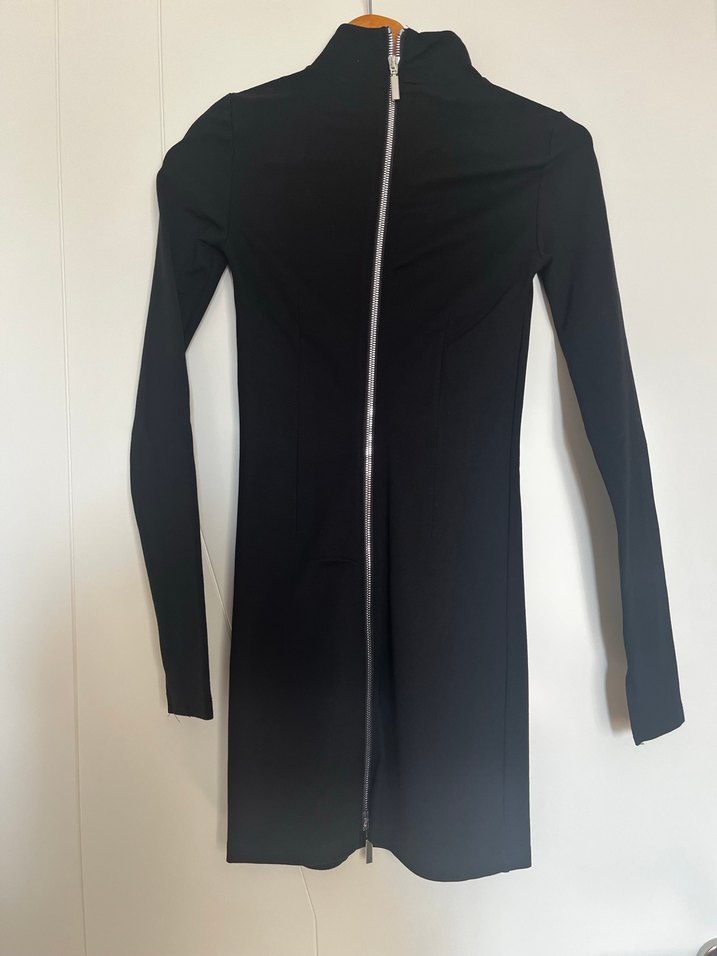 Mavi Siyah Uzun Kollu Yüksek Yakalı Kadın Kalem Elbise - Görsel 2