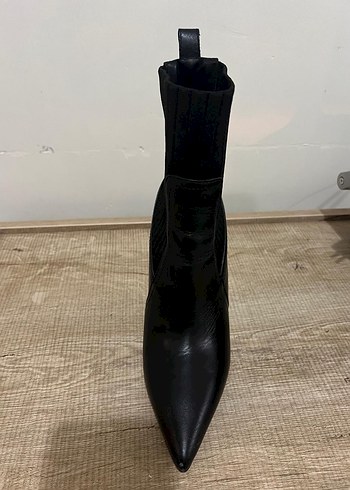 Network Siyah Deri Stiletto Topuklu Kadın Bot - Görsel 6
