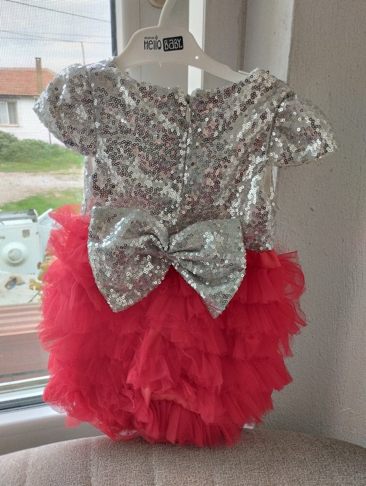 Kız Çocuk Pullu Üst ve Fırfırlı Kırmızı Elbise - Görsel 3