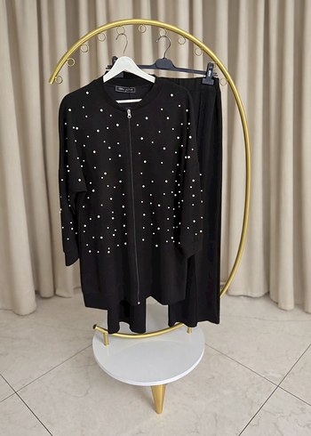 Oysho kumaş İnci işlemeli Siyah Kadın Uzun Ceket takıım - Görsel 2
