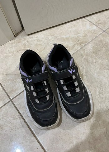 Mor Detaylı Dolgu Topuklu Kız Çocuk Spor Ayakkabı - Görsel 2