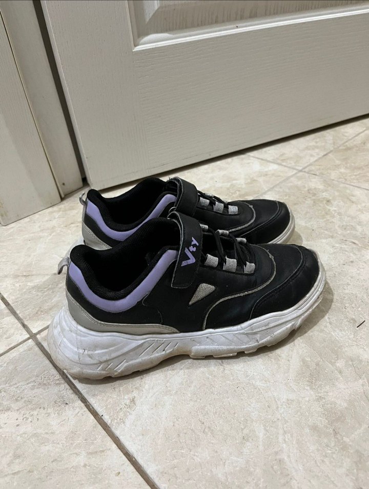 Mor Detaylı Dolgu Topuklu Kız Çocuk Spor Ayakkabı - Görsel 4