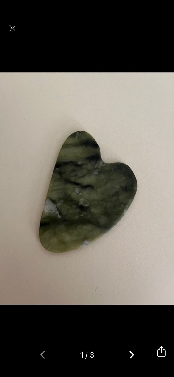 Yeşim Taşından Kalp Şekilli Masaj Aleti - Görsel 2