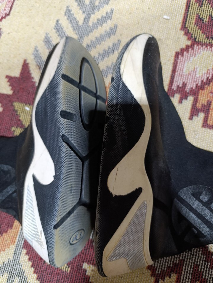 Yılan Desenli Siyah Kadın Dolgu Topuklu Spor Ayakkabı - Görsel 5