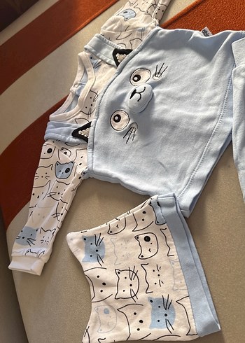 Mavi Örme Bebek Erkek Takımı 0-3 ay - Görsel 2