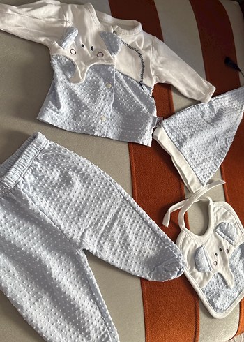 Bohem Tarzı Beyaz Gri Bebek Takımı 0-3 ay - Görsel 5