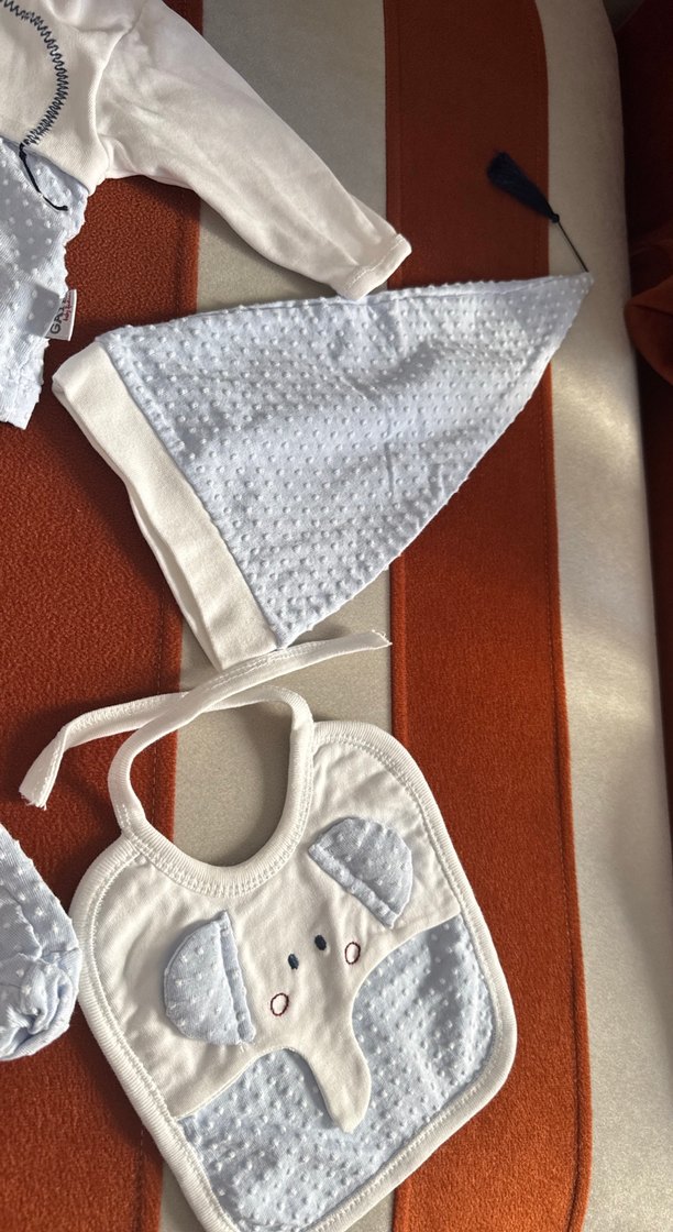 Bohem Tarzı Beyaz Gri Bebek Takımı 0-3 ay - Görsel 3