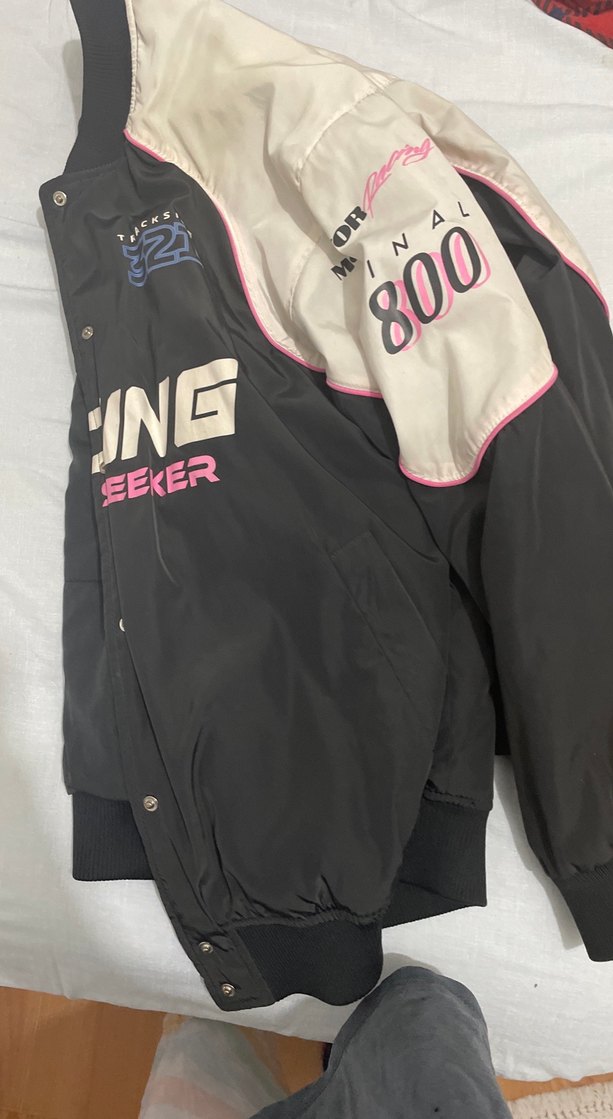 Uzun Kollu Kadın Ceket - Görsel 3