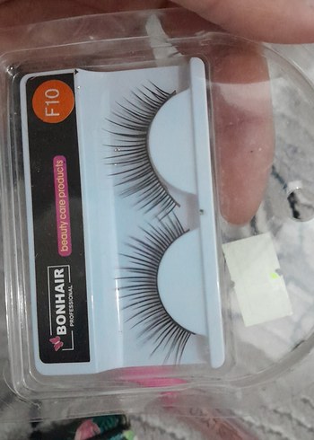 Parlak Takma Kirpik - Görsel 2